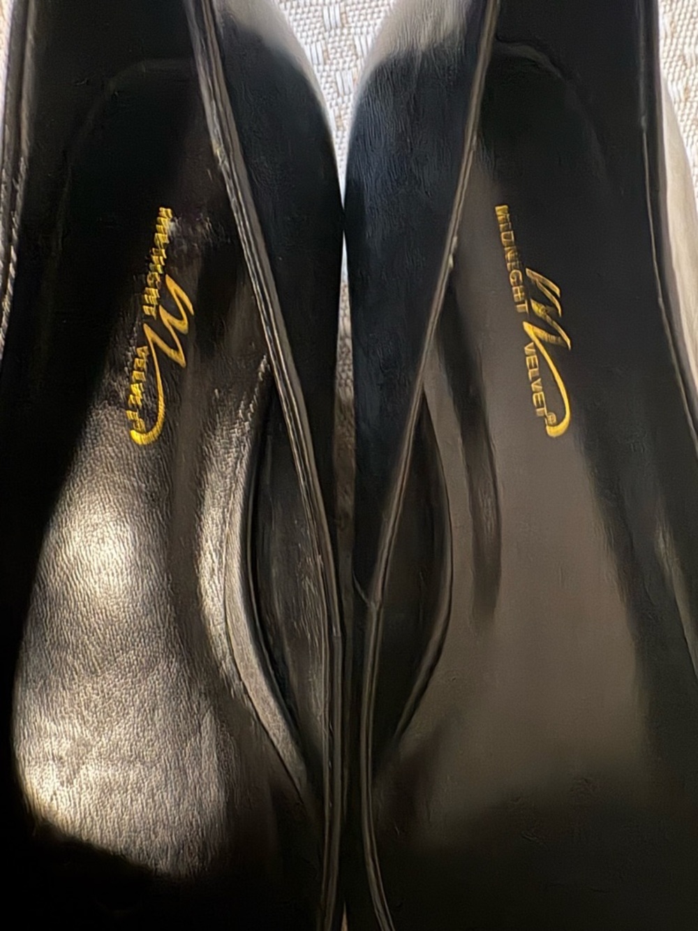 Midnight Velvet Black Pointed-Toe Bow Heels - Picture 8 of 16